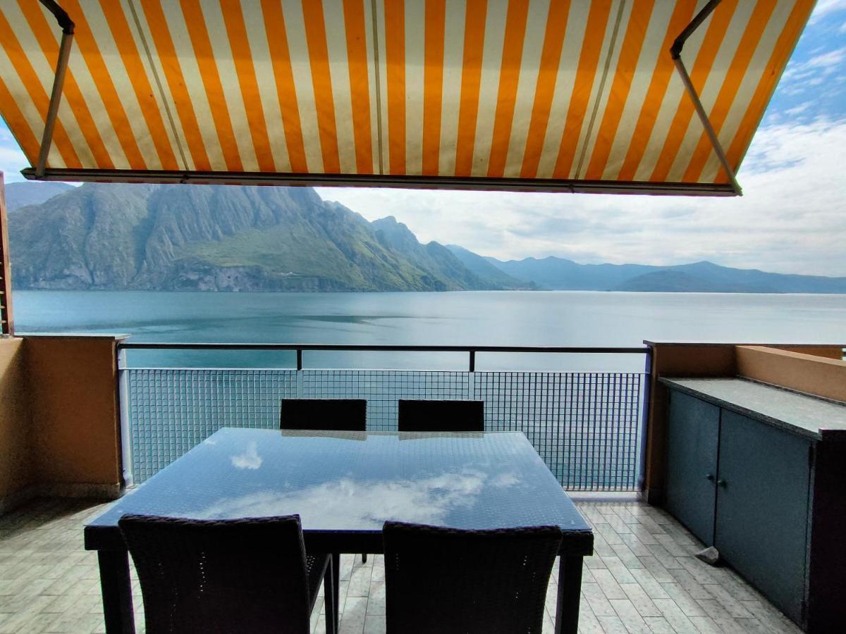 Iseolakerental- Casa Trentapassi Riva di Solto Esterno foto