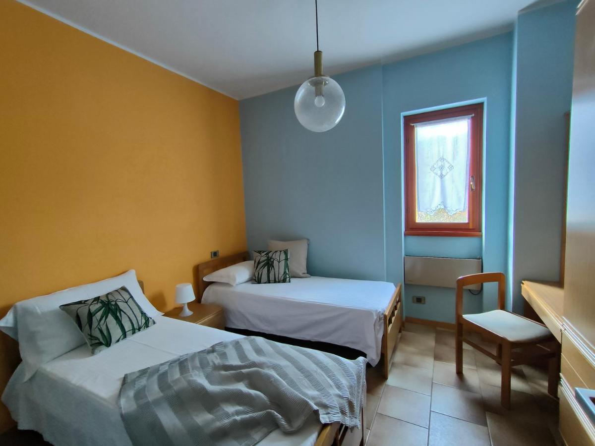 Iseolakerental- Casa Trentapassi Riva di Solto Esterno foto